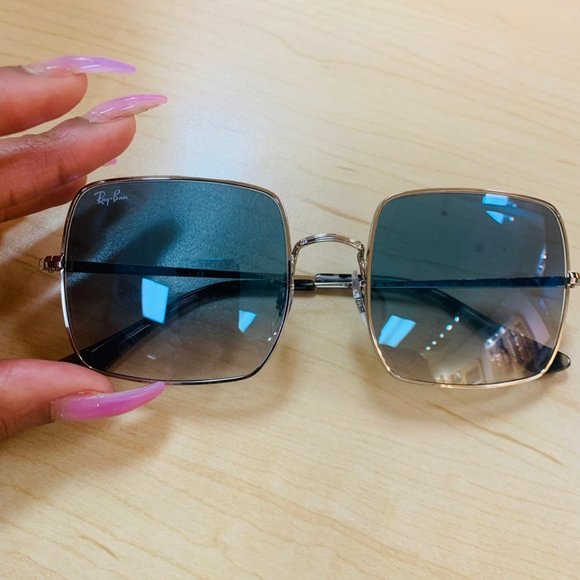 AUTHENTIC RAYBAN SUNGLASSES SQUARE SILVER WITH BLUE GRADIENT LENSE RB1971